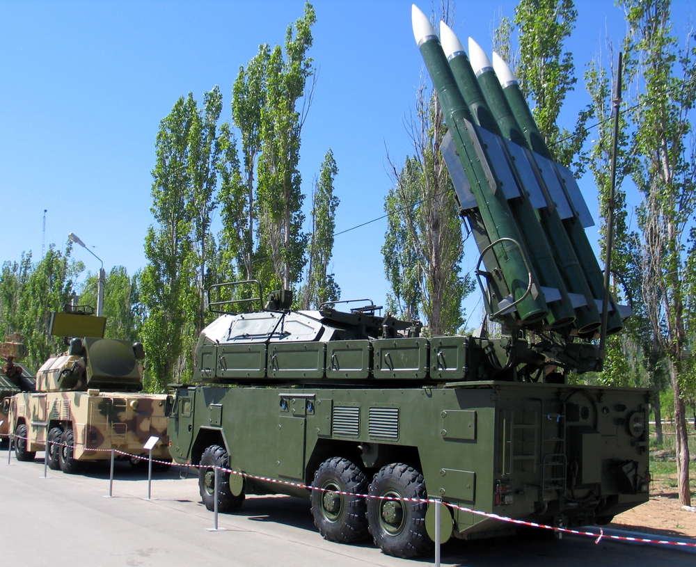 Từ 2017, Sputnik đã chỉ đích danh VN là khách sộp của tên lửa S-400 Nga: Cần là có? - Ảnh 4.