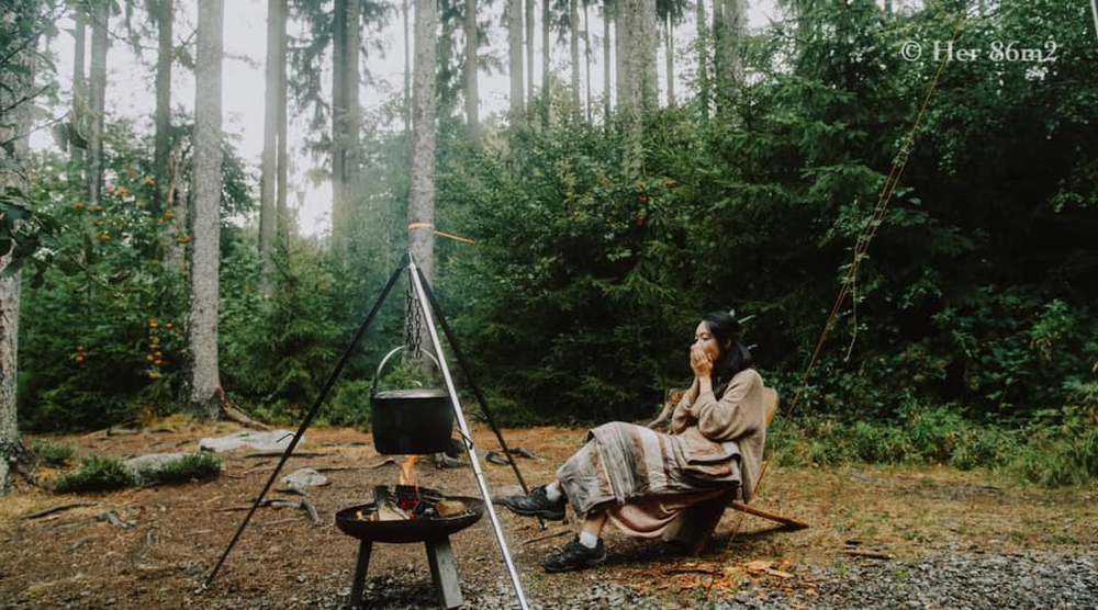 Bộ ảnh picnic trong Rừng Đen đẹp như cổ tích của gia đình Việt ở Đức giữa mùa dịch, vừa bình yên lại chẳng tốn kém nhiều - Ảnh 8.