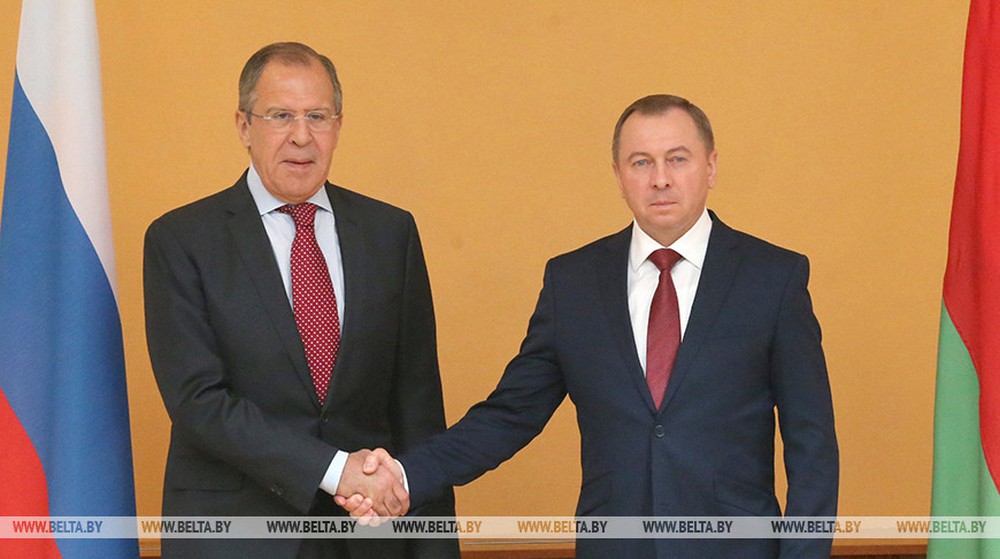 Thứ trưởng Mỹ gặp thủ lĩnh đối lập Belarus, kịch bản bóp nghẹt Nga tái hiện: Tấn bi kịch mở màn? - Ảnh 4.