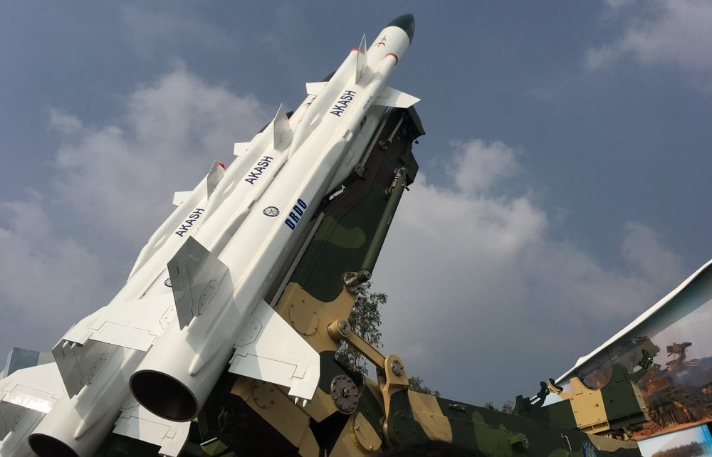 Tướng 3 sao Ấn Độ sẽ trực tiếp chỉ huy đơn vị tên lửa S-400 đối phó với Trung Quốc - Ảnh 1.