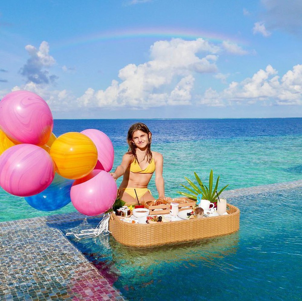 Alessandra Ambrosio siêu quyến rũ ở bãi biển thiên đường Maldives - Ảnh 7.