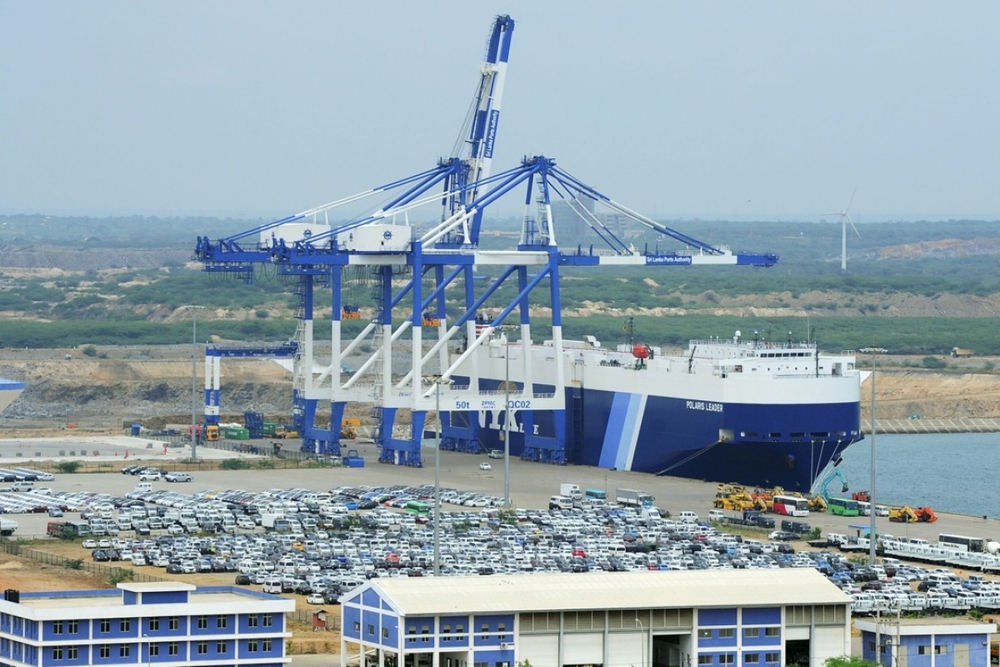 Đằng sau việc Mỹ trừng phạt công ty Trung Quốc xây ‘đảo nhân tạo’ phi pháp ở Biển Đông - Ảnh 2.