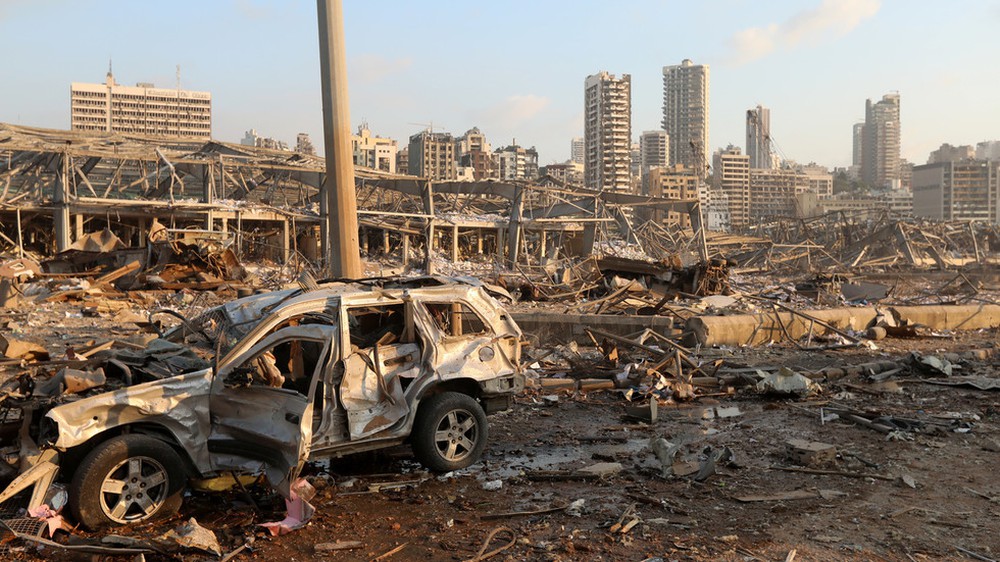 Tiết lộ mới nhất về nguyên nhân vụ nổ san bằng một phần thủ đô của Lebanon - Ảnh 1.