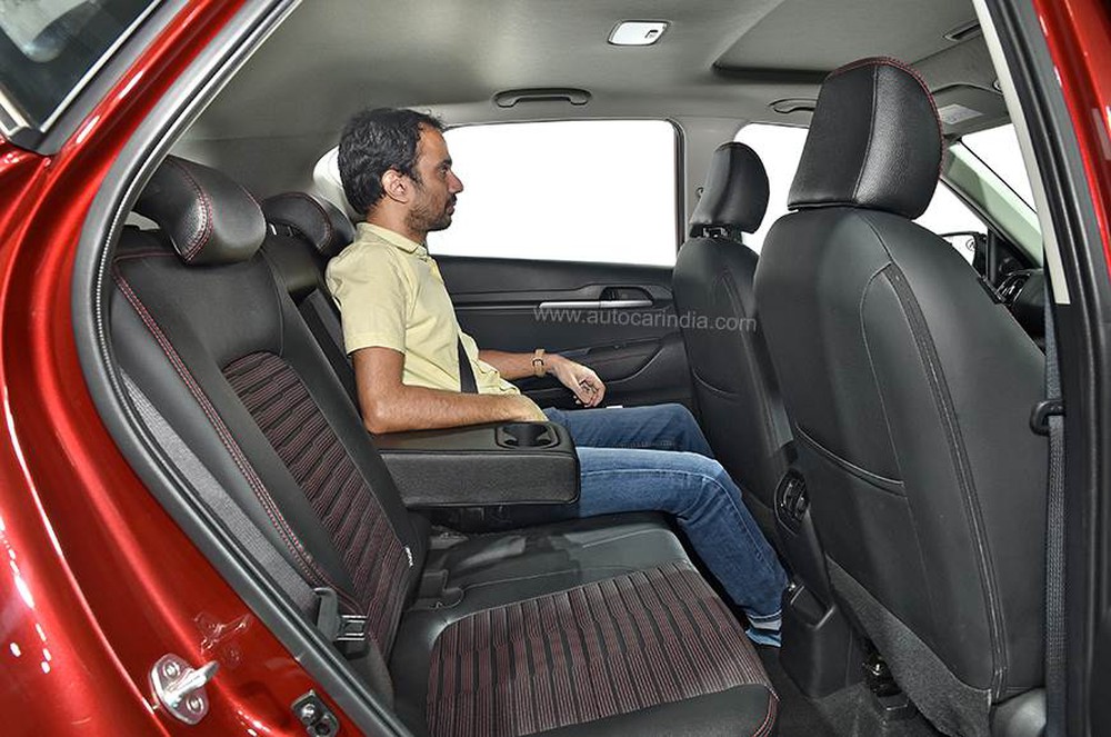 Cận cảnh chiếc Kia Sonet giá 217 triệu đồng với nhiều trang bị hiện đại - Ảnh 8.