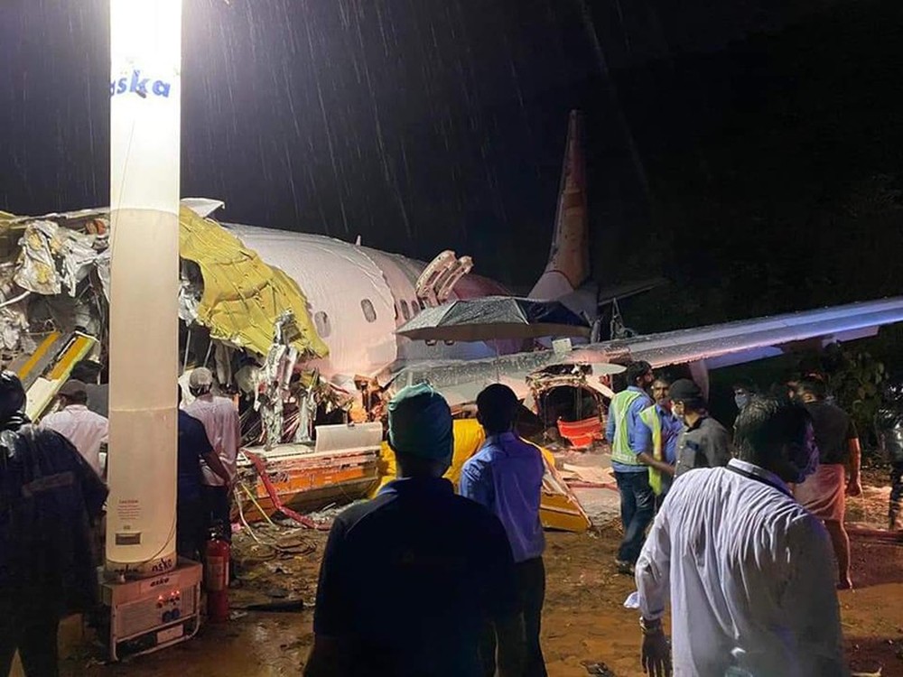 20 người thiệt mạng trong tai nạn máy bay tại Ấn Độ - Ảnh 1.