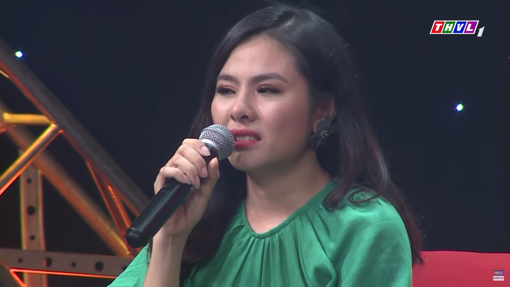 Diễn viên Vân Trang khóc nức nở: Cứ nhắc đến là tôi chỉ muốn bỏ nhà mà đi - Ảnh 3.