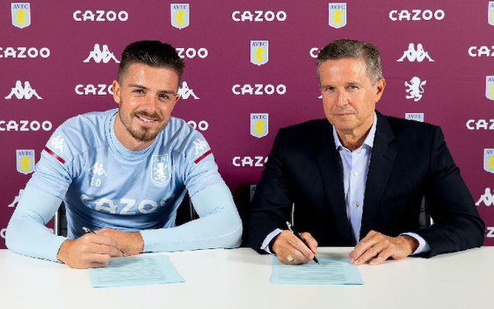 Aston Villa tái ký hợp đồng ngôi sao, trang chủ CLB sập nguồn - Ảnh 1.