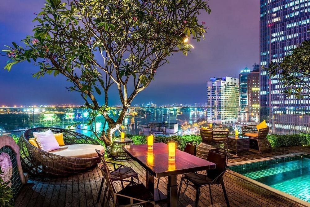 Khách sạn 4 sao có hồ bơi, view ngắm cảnh đêm Sài Gòn được rao bán với giá bất ngờ - Ảnh 6.