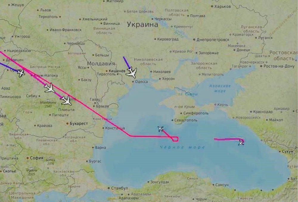 Mỹ-Anh đe dọa TT Putin ở Sochi: 3 chiếc Tu-160 Nga lập tức áp sát, London toát mồ hôi hột! - Ảnh 2.