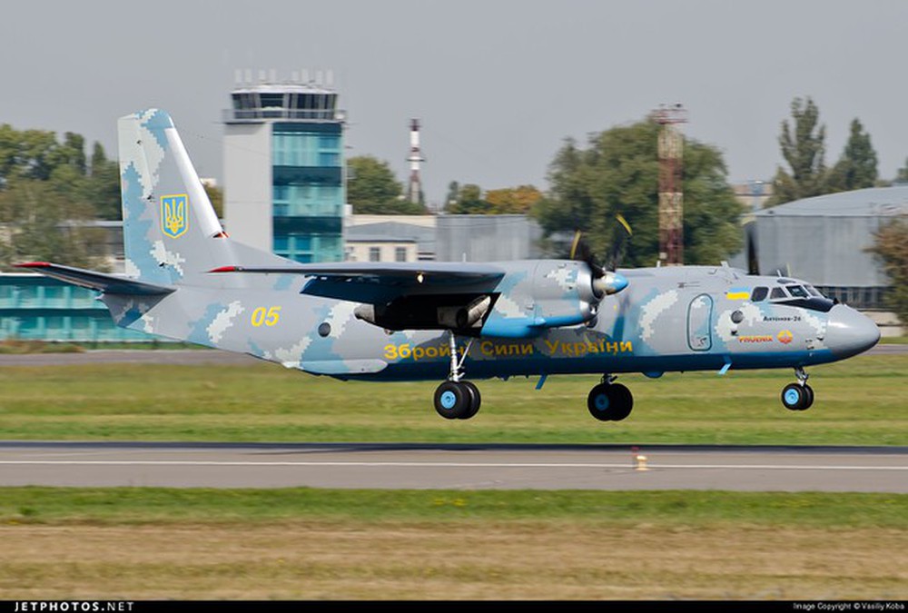 Máy bay quân sự Ukraine hỏng động cơ, 25 người chết - Ảnh 2.