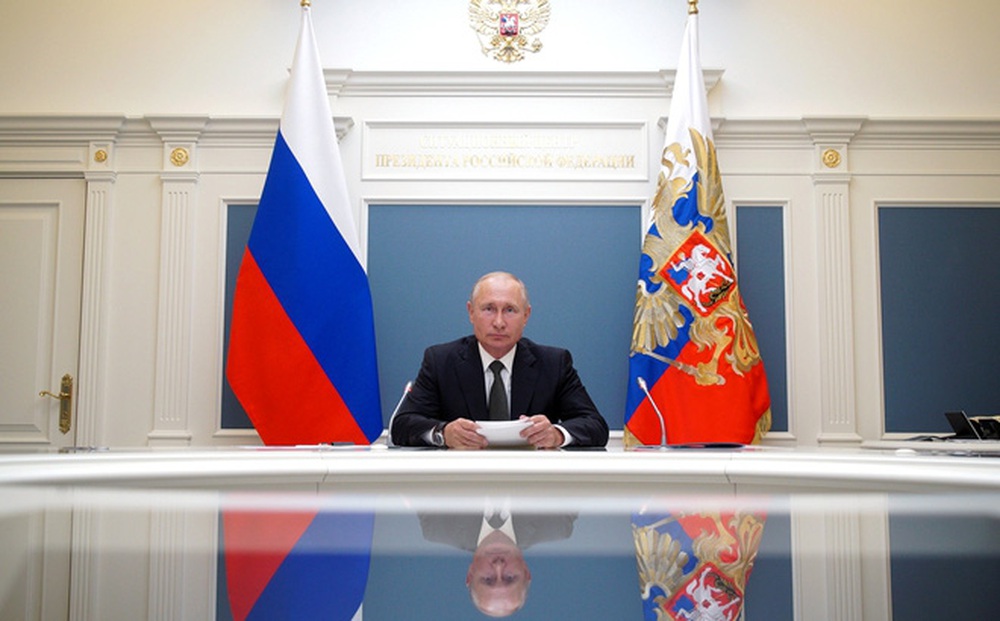 Tổng thống Putin tuyên bố vaccine COVID-19 Nga tốt nhất thế giới