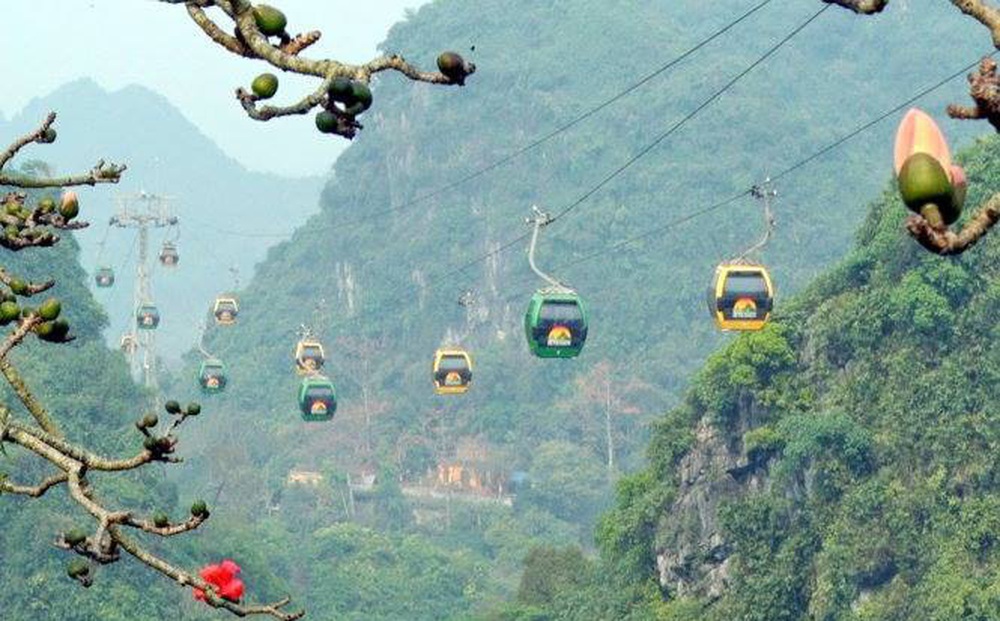 Hà Nội phê duyệt tuyến cáp treo nối chùa Hương với chùa Tiên