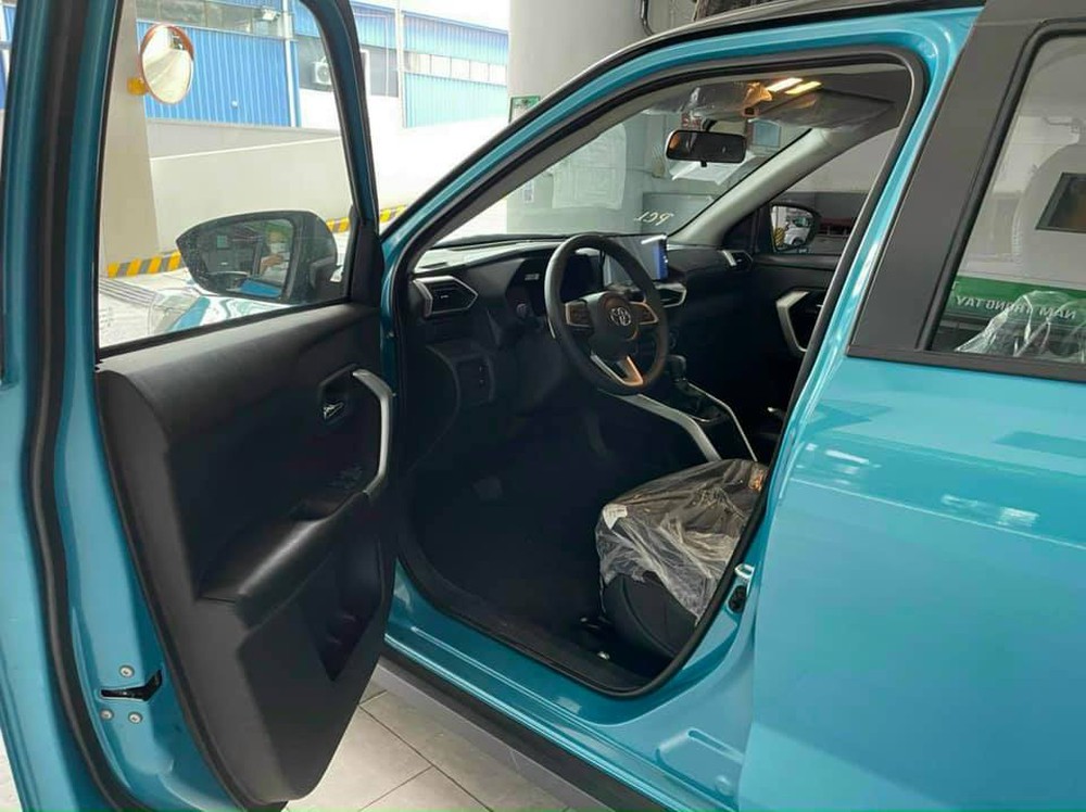 Toyota Raize chính thức bán ở Việt Nam, đại lý hé lộ giá dự kiến không ngờ