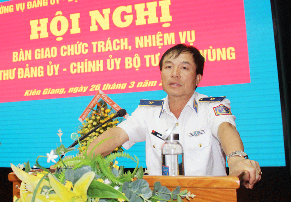 Hai Thiếu tướng, Tư lệnh Vùng Cảnh sát biển nhận hối lộ bị khởi tố, bắt giam - Ảnh 1. Hai Thiếu tướng, Tư lệnh Vùng Cảnh sát biển nhận hối lộ bị khởi tố, bắt giam - Ảnh 1.