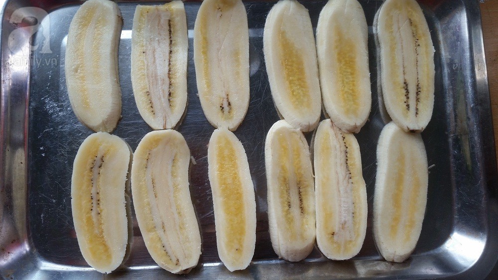 Cách làm kem chuối nước cốt dừa thơm ngon, mềm dẻo, đơn giản tại nhà - Ảnh 7.