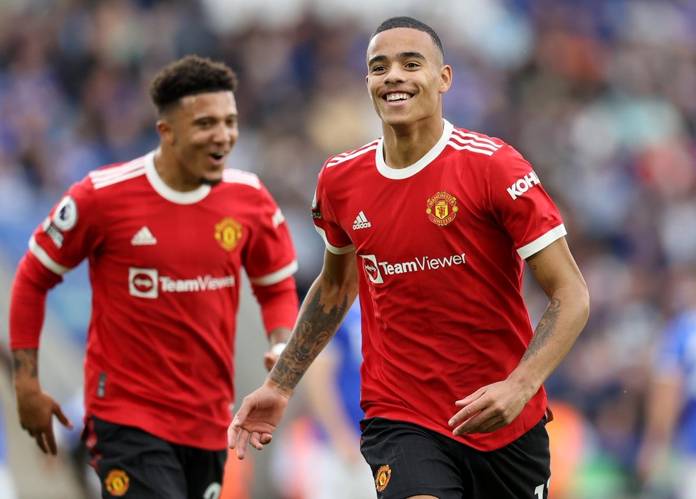 Ronaldo tịt ngòi, Man United run rẩy, tan hoang trước sự hồi sinh của Bầy cáo - Ảnh 2.