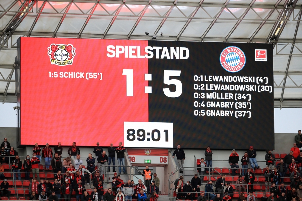Thắng “hủy diệt” Leverkusen, Bayern dẫn đầu Bundesliga - Ảnh 2.