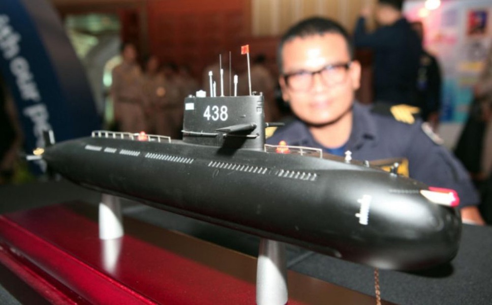 "Bắt quả tang" Trung Quốc gian lận trên tàu ngầm: Năng lực kém thì hay giở chiêu trò?