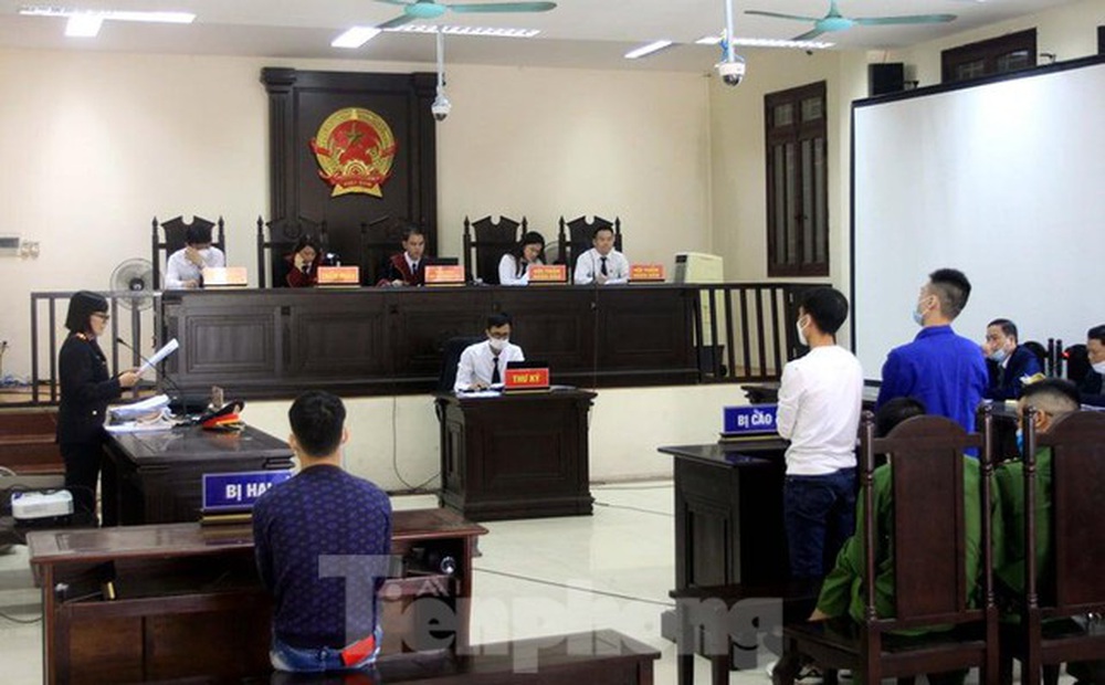 Lĩnh 14 năm tù vì nổ súng bắn người ở trạm thu phí