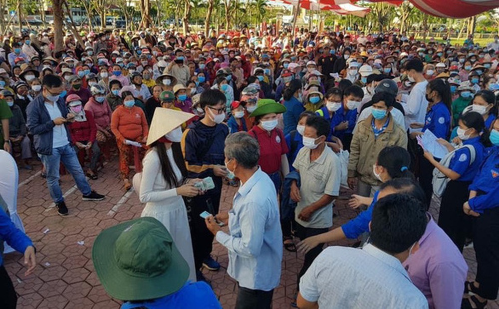 Đại diện tỉnh Quảng Ngãi nói cụ thể về số tiền 14 tỉ đoàn ca sĩ Thủy Tiên ủng hộ người dân vùng lũ