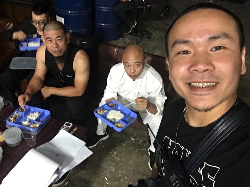 Đường Nhuệ đóng phim trước khi vào tù: Tiêu tiền như nước, cho đạo diễn cả cục tiền - Ảnh 3.