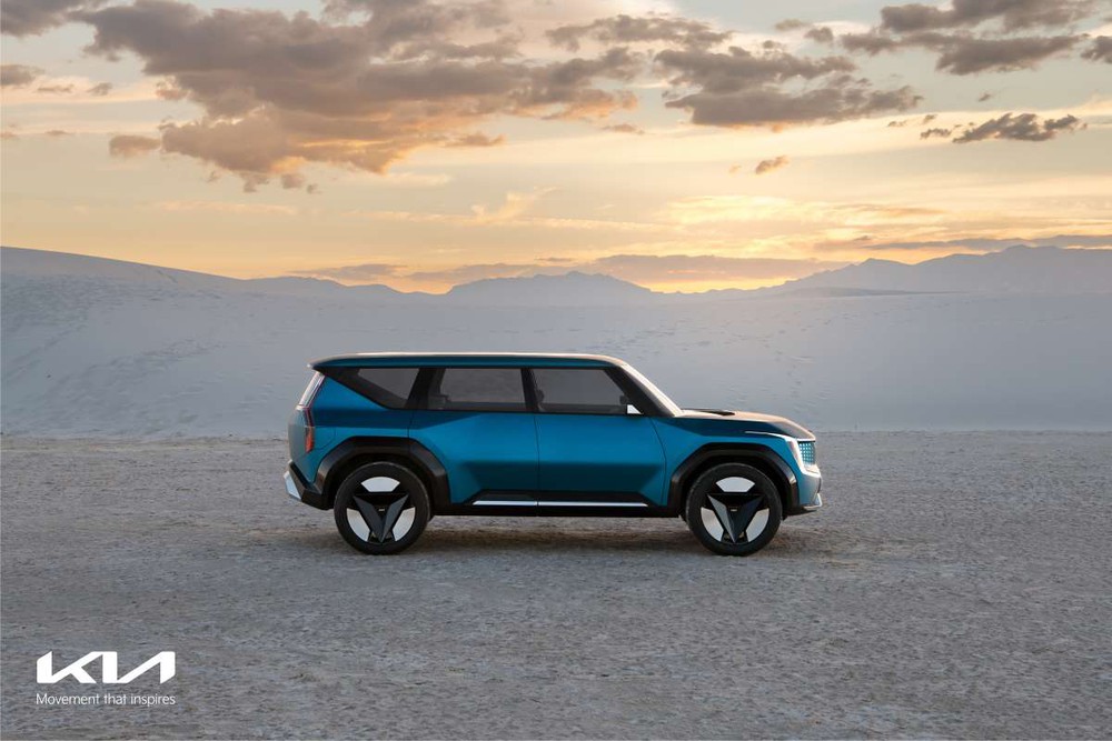 SUV điện Kia EV9 lộ diện: Màn hình trung tâm 27 inch, đi xa 480km, đối đầu VinFast VF e36  - Ảnh 1.