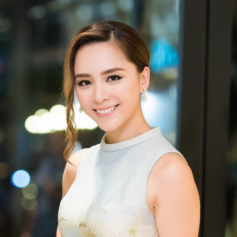 Sao Việt lấy chồng siêu giàu: 1 thập kỷ qua, đời tư Dương Trương Thiên Lý vẫn là ẩn sốshowbiz - Ảnh 19.
