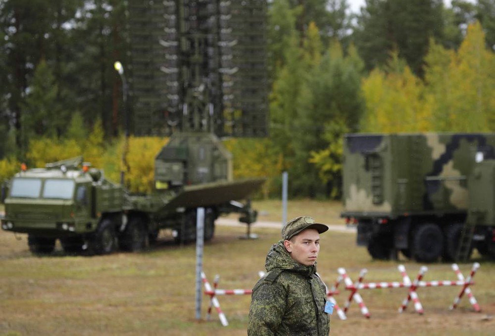 Nếu Nga tấn công Ukraine, lực lượng phản ứng nhanh NATO có dám đối đầu? - Ảnh 2.