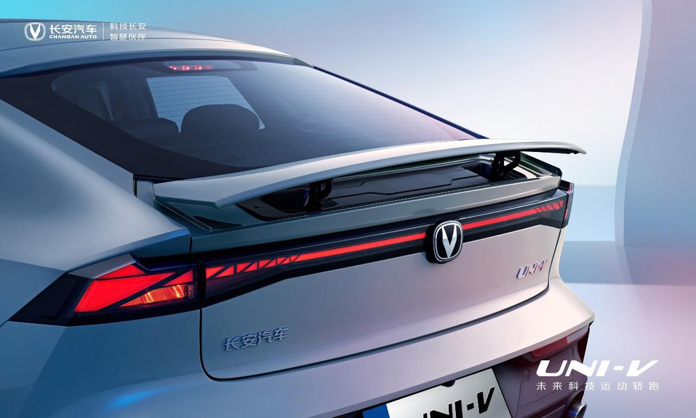 Mẫu sedan Trung Quốc ngập công nghệ lộ diện sang chảnh khiến Honda Civic thất kinh - Ảnh 4.