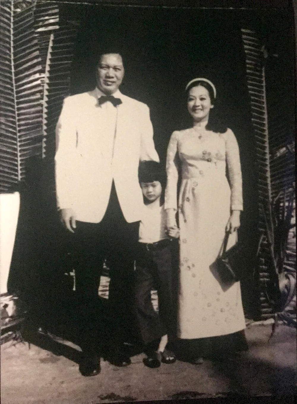 Con trai cố nghệ sĩ Thanh Nga: Chưa bao giờ tôi thấy nghề của mình lại bi đát như thế - Ảnh 3. Con trai cố nghệ sĩ Thanh Nga: Chưa bao giờ tôi thấy nghề của mình lại bi đát như thế - Ảnh 3.