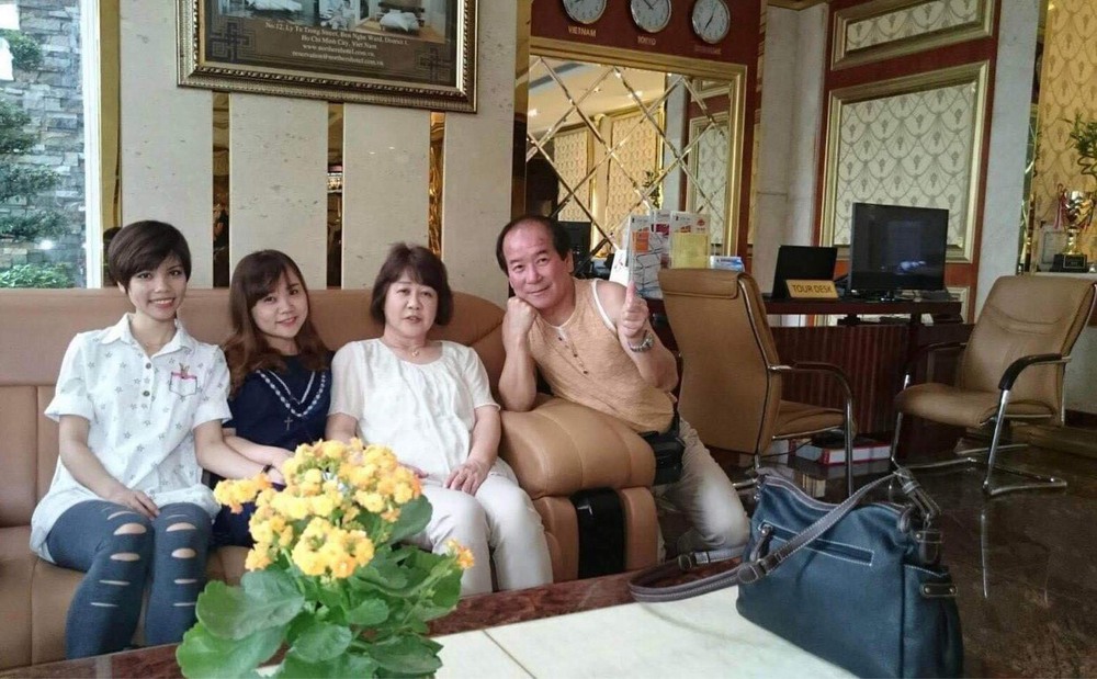 Giả tomboy để từ chối tình cảm ông chú Nhật hơn 15 tuổi, cô gái Việt có cái kết viên mãn - Ảnh 3.