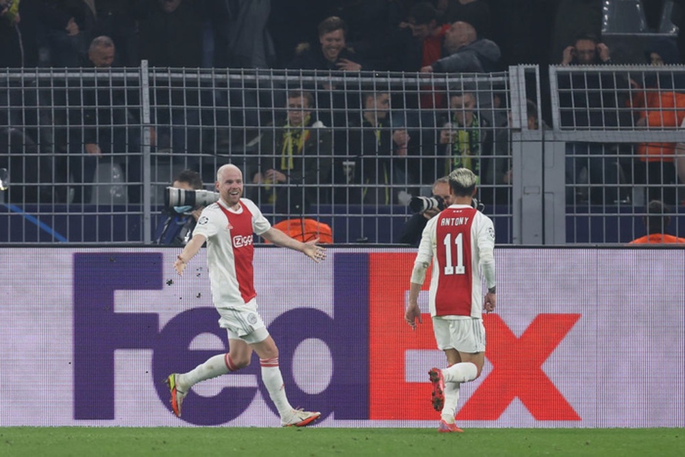 Hummels nhận thẻ đỏ, Dortmund thua ngược Ajax ngay trên sân nhà - Ảnh 13.