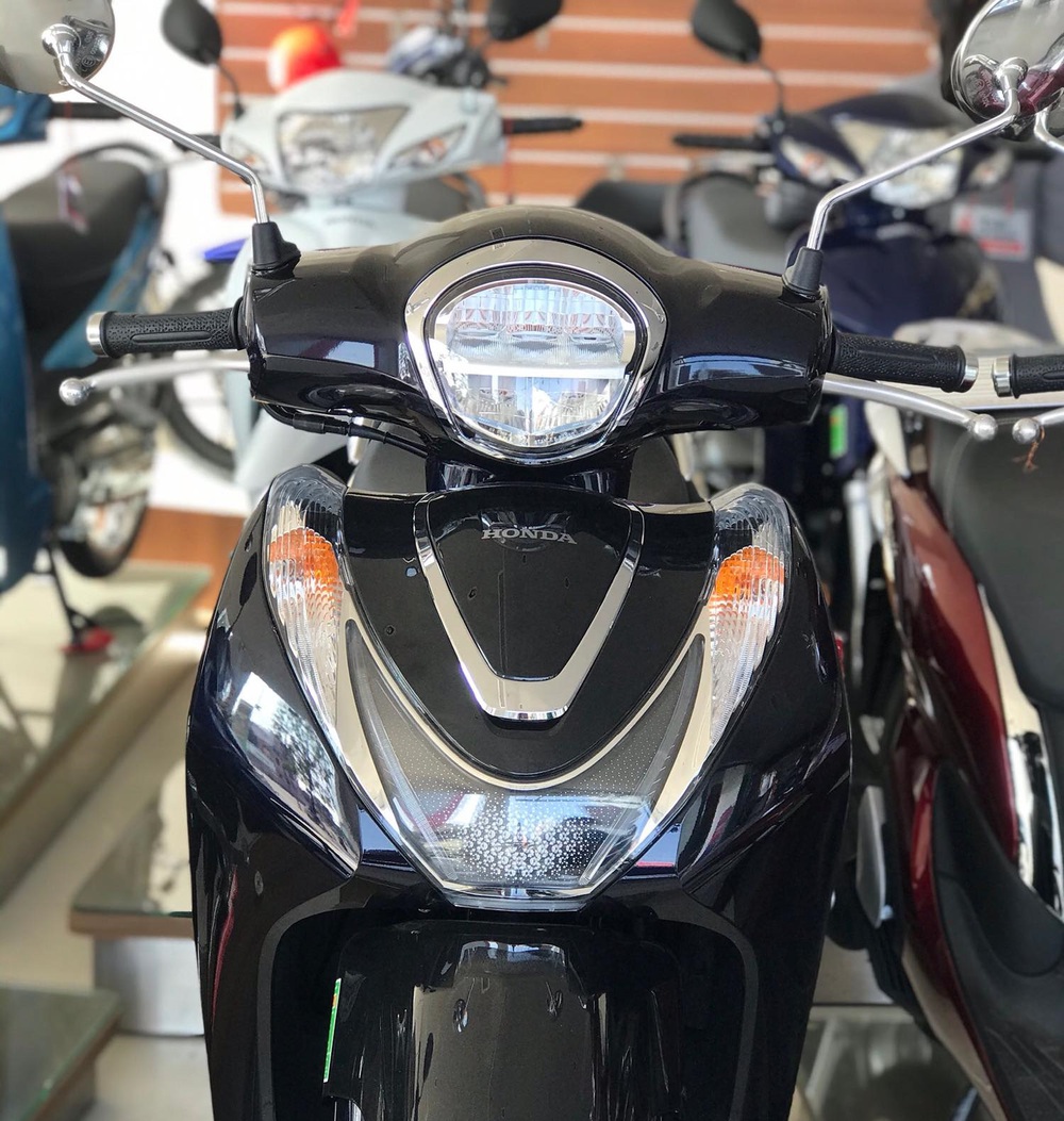 SH mode 2022 giá từ 55 triệu ồ ạt về đại lý sát Tết, diện mạo khó chê, vượt mốc hiếm có - Ảnh 5. SH mode 2022 giá từ 55 triệu ồ ạt về đại lý sát Tết, diện mạo khó chê, vượt mốc hiếm có - Ảnh 5.