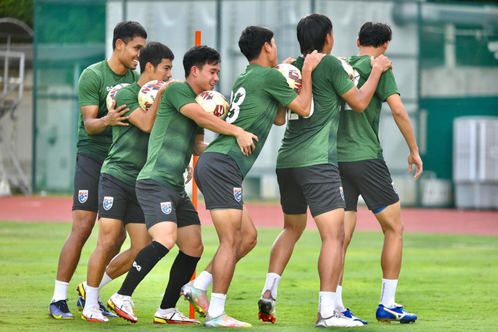 Supachai Chaided: Tôi rất muốn sút tung lưới tuyển Việt Nam - Ảnh 5.