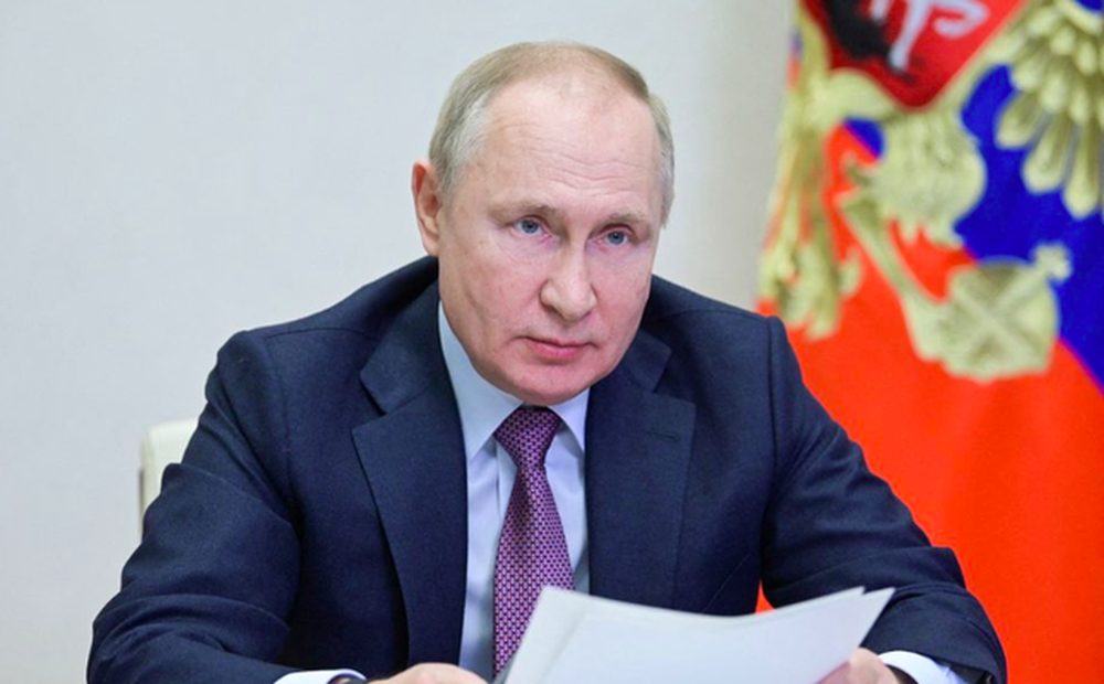 Ông Putin nói Nga vừa phóng tên lửa siêu thanh