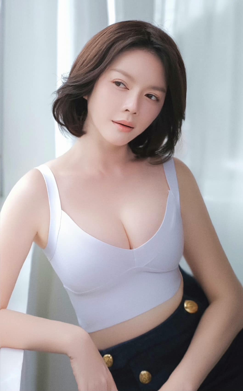 Lý Nhã Kỳ sau 3 mối tình: Tôi không tự tin đánh cược cuộc đời vào 1 người đàn ông nào nữa - Ảnh 4.