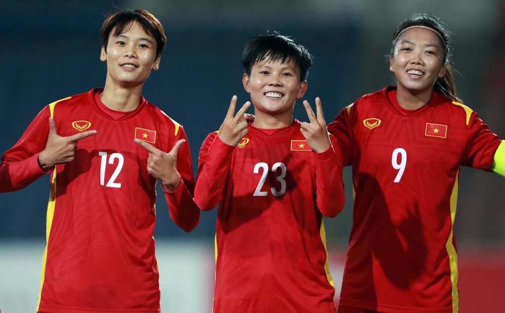 Đội tuyển Việt Nam thắng giòn giã CLB Tây Ban Nha, chạy đà ấn tượng cho giấc mơ World Cup
