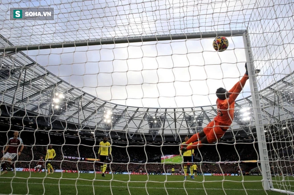 Sau cú ngáng chân của Man United, Chelsea ngã thật bởi kịch bản cực kỳ khó tin - Ảnh 2.