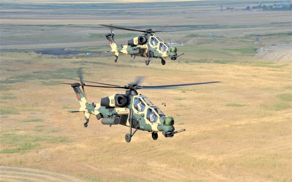 How powerful is the Philippine helicopter received from Turkey?  - Photo 1.