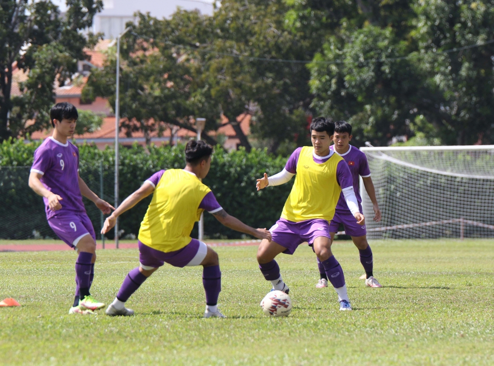  ĐT Việt Nam thi đấu nội bộ, chọn đội hình ra sân trước Malaysia  - Ảnh 1.
