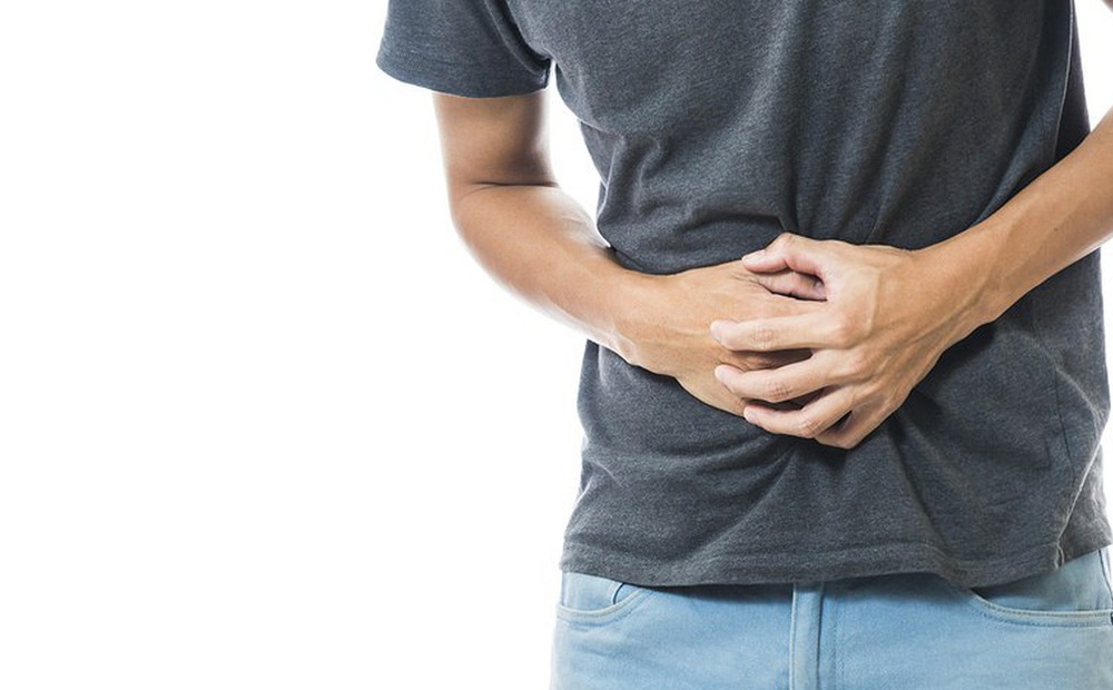 Đột ngột đau bụng, nôn: Dấu hiệu căn bệnh nguy hiểm đáng sợ ngày Tết