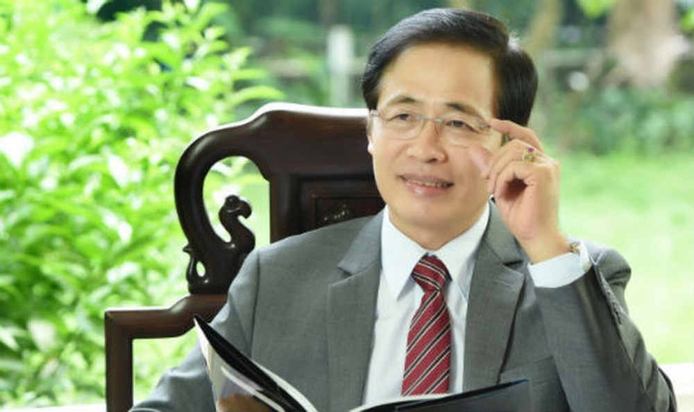 Bà chủ hiệu vàng lớn xuất thân từ người bán ốc luộc và lý do loạt hiệu vàng Bảo Tín - Ảnh 1.