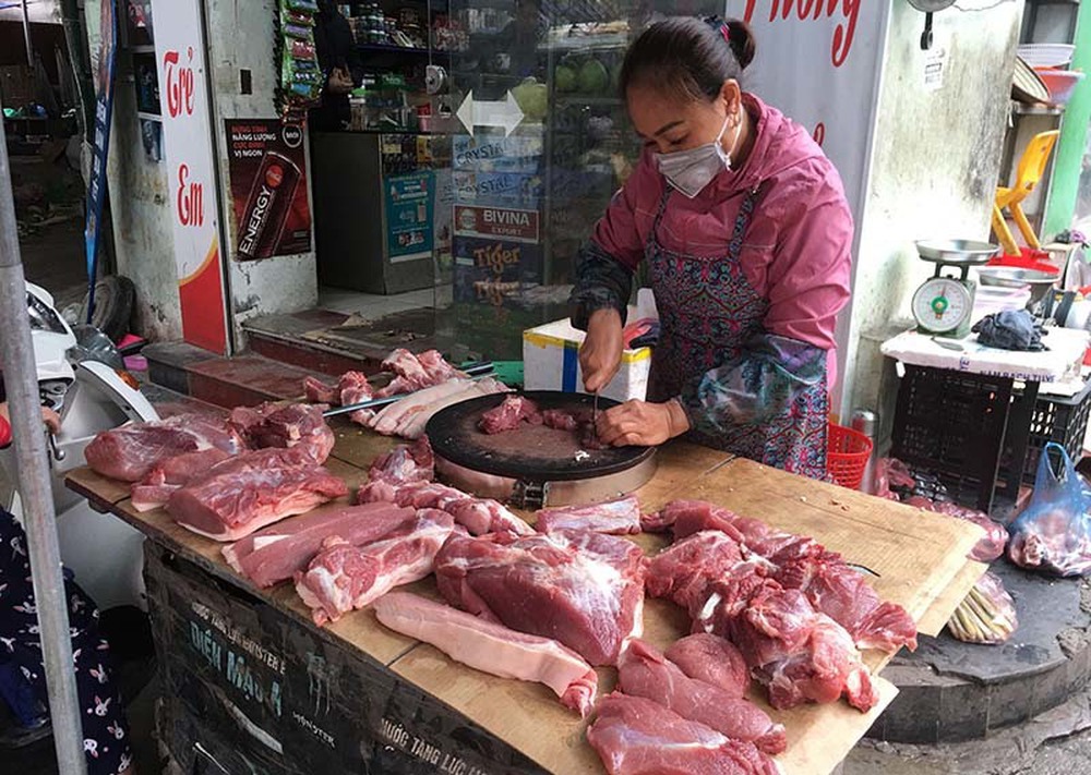 Đừng mua thịt lợn sớm, đừng mua đậu phụ muộn, kinh nghiệm mua sắm truyền tai không phải ai cũng biết - Ảnh 1.