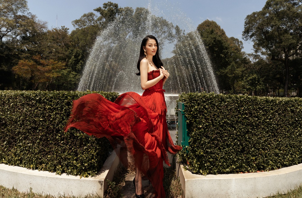 Hoa hậu Phương Khánh khoe vẻ gợi cảm sau thời gian ở ẩn - Ảnh 1.