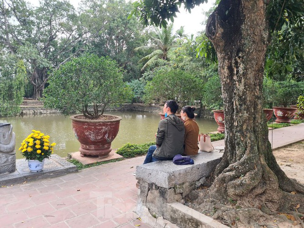 Lần đầu tiên đền Trần vắng nhất trong hơn 30 năm qua, phát ấn theo cách đặc biệt - Ảnh 21.
