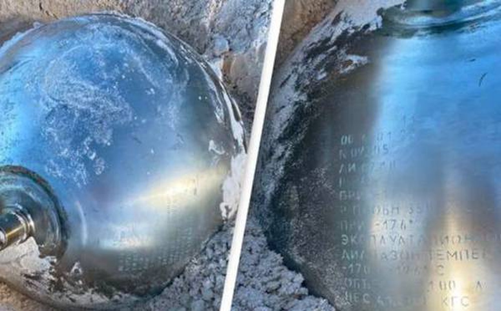 Sự thật về quả cầu kim loại bí ẩn trên bãi biển Bahamas