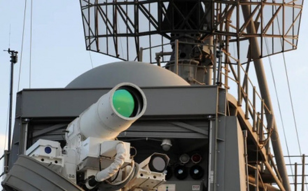 Súng máy laser của Lục quân Mỹ làm “bốc hơi” các mục tiêu