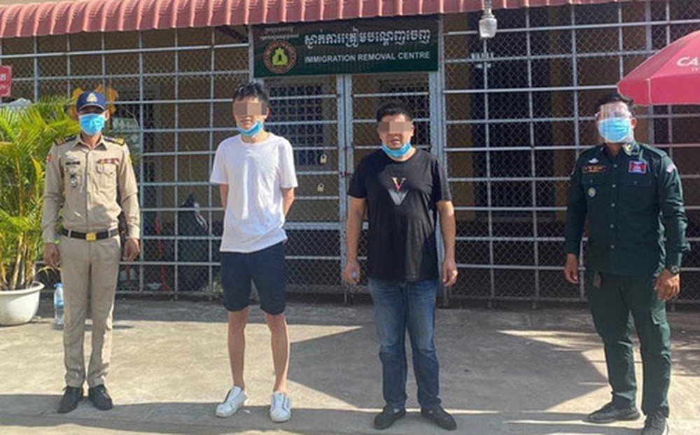 Covid-19: Campuchia bắt giữ 2 người Trung Quốc giả nhân viên y tế