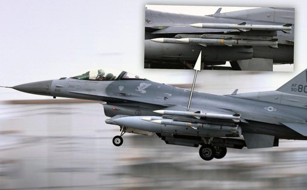 Nhận diện điểm đặc biệt của 4 tiêm kích F-16 Mỹ vừa phái đến Biển Đông