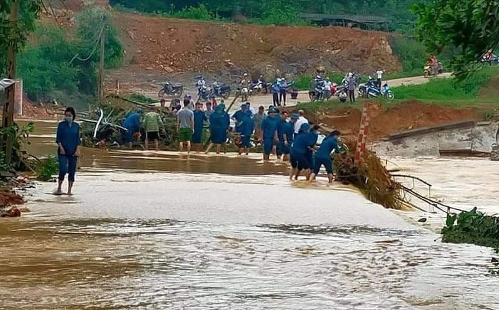Thái Nguyên: Lũ quét, ngập úng cục bộ, di dời 13 hộ dân ngay trong đêm